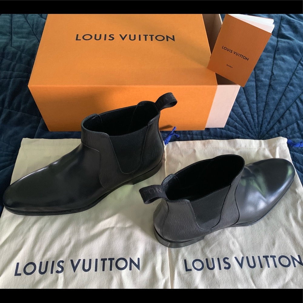 Louis Vuitton Wagram Chelsea Men’s Black Boots